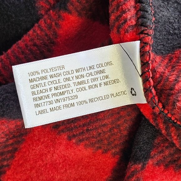 Wonder Shop Holiday Robe Red Black Plaid Poly Tie Close Hand Pockets Adult L NEW - Picture 8 of 8